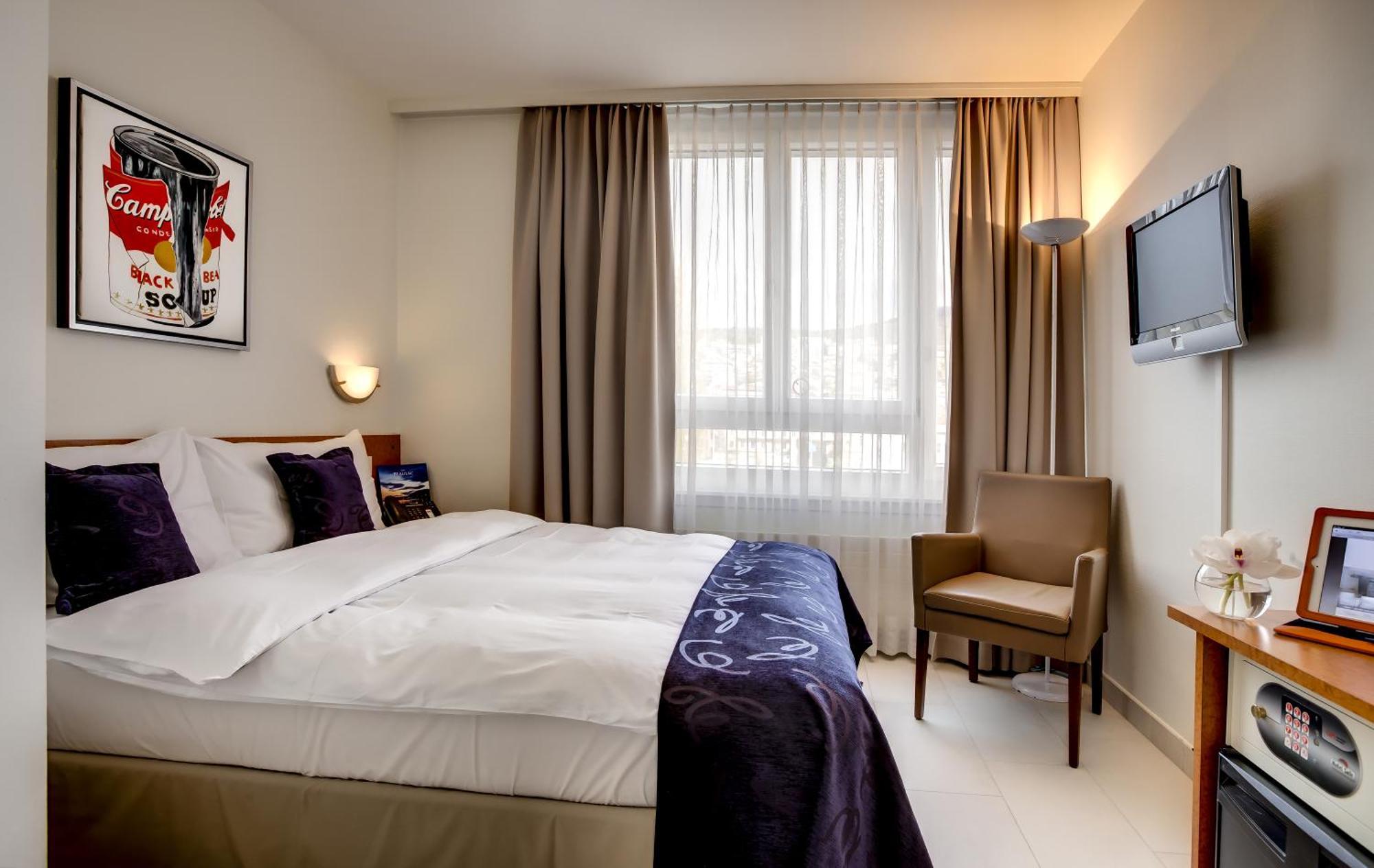 Hotel Beaulac Neuchâtel Rom bilde